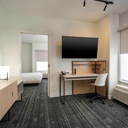 Towneplace Suites By Marriott Louisville Downtown Exterior foto