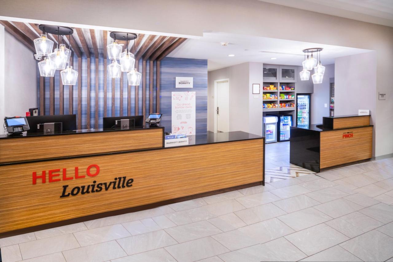Towneplace Suites By Marriott Louisville Downtown Exterior foto